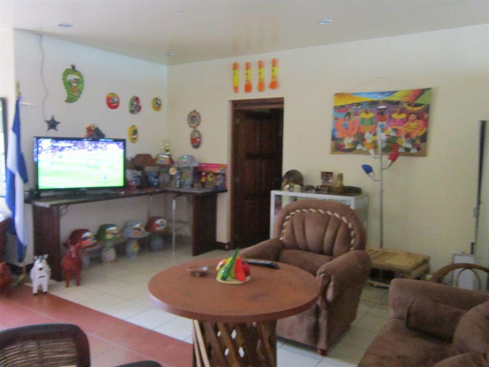 Art Hotel Managua Bagian luar foto